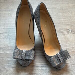 ♠️Kate Spade silver heels ♠️